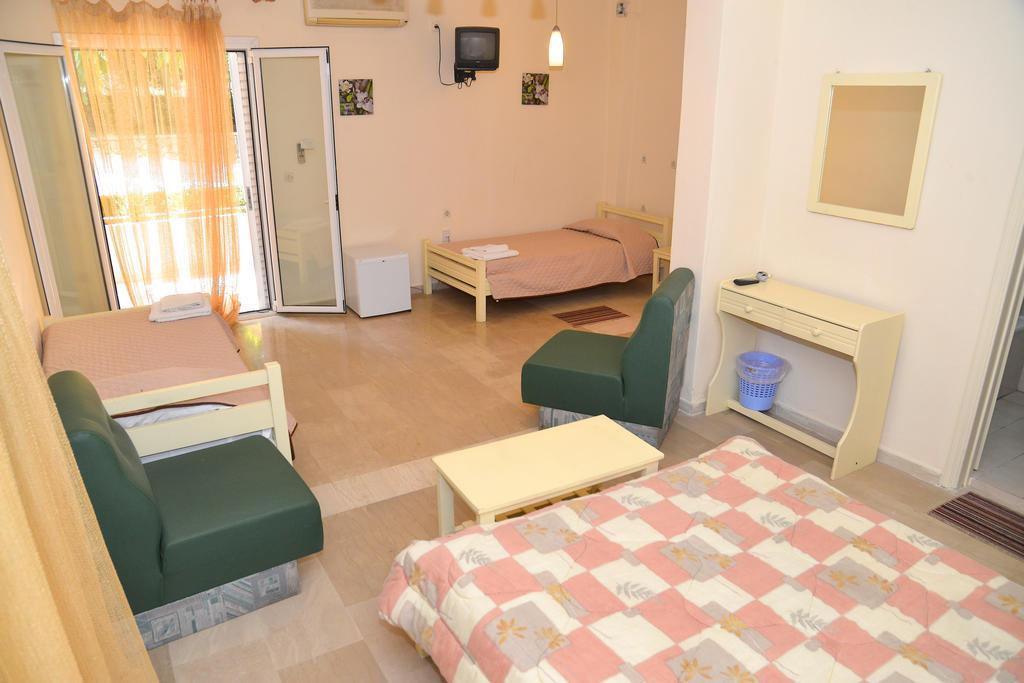 Primavera Hotel Gazátika Extérieur photo